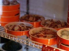 -拈签一笑黄牛肉辣卤串串