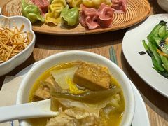 酸菜愉-七色云蔬食(喜邻里店)