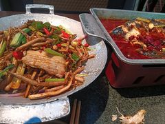 -路边边.炒菜烧烤.音乐餐厅(良乡长虹店)