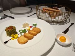 -Mogul Eatery·大亨餐酒馆