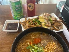 大肠蚵仔面线-台南擔仔面·卤肉饭(老虹井路店)