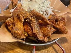 炸鸡翅一半一半-富乐满韩国正宗炸鸡韩国料理(虹泉路店)