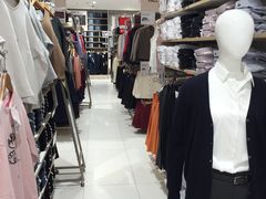-优衣库(上海金桥国际商业广场店)