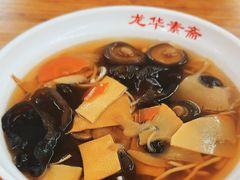 -龙华素斋(龙华路店)