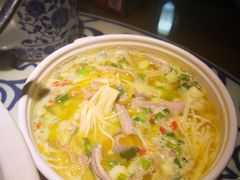 -卢大鲜鱼头捞饭(美利广场店)