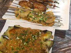-亮亮烧烤(万松园店)