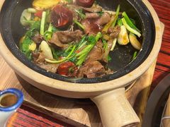 -沙胆彪炭炉牛杂煲(上海日月光广场店)