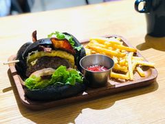 -HELLO 27 意面·沙拉·帕尼尼