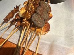 -京狮炙燥·精酿烧烤(首经贸店)