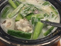 凉瓜黄豆猪骨煲-稻香酒家·33年老字号·港式粤菜(富邦中心店)