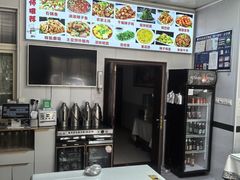 -秦扬居特色菜馆(上王村)