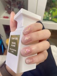 -晨·艺美甲美睫