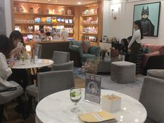 周边产品展示区-袖虎·猫馆(体育西路店)