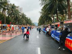 -海大南门夜市(海富街店)