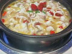 中辣酸菜鱼-周渝食惦酸菜鱼(青浦店)