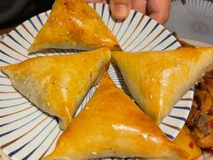 羊肉烤包子-疆里疆外·和田烤肉·清真