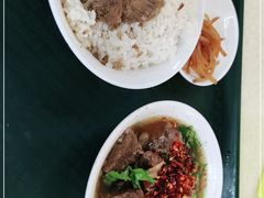 -万盛园炖肉馆(云峰店)
