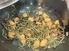 -70後铁锅炖(坡博总店)