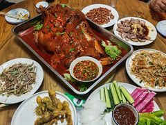 -溢心园香河肉饼总店