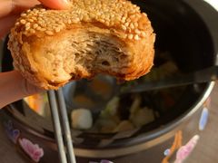 京涮芝麻烧饼-京涮铜锅涮肉(华贸店)