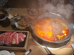 台式麻辣锅-湊湊火锅·茶憩(杭州湖滨银泰in77店)