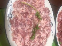 天衣无缝-华哥新鲜猪精品美食