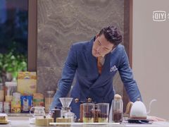 -ZING COFFEE 镜咖啡