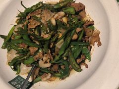 -绿草地·湘菜(酃湖师院店)