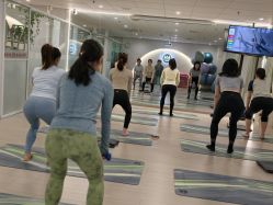 -爱尔乐美孕产瑜伽·普拉提