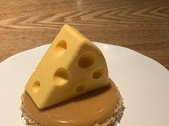-星巴克(静安嘉里中心B2店)
