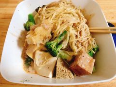 -小胖麻辣烫卤肉饭(斜街店)