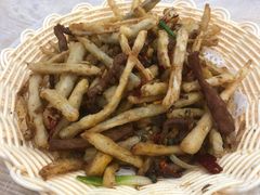 -江城燕子大排档(江汉路步行街店)