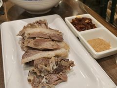 -清真·玛丽亚新疆菜主题餐厅(浙江中路店)