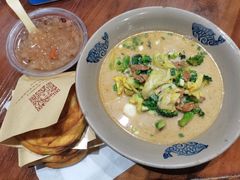 银耳雪梨羹-峨嵋小镇·川菜(勒泰中心店)