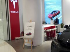 -TESLA 特斯拉(广州天环广场体验店)
