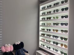 -目艮眼镜SHOWROOM(品牌集合店)