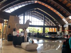 -三亚湾海居铂尔曼度假酒店