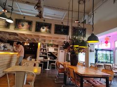 -北平花园·MUA摩造汉堡·北平咖啡(南锣鼓巷胡同店)