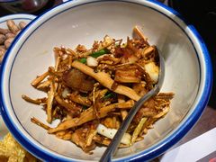 腊肉炒笋-小隐人家(乐松店)