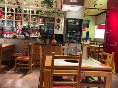 大堂-老佛爷炭火蛙锅直营(清滨路总店)