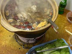 -威邵鸡煲(西华路总店)