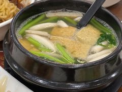 -贵宾庄炸酱面·韩式料理(高区店)