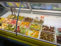 自助取餐区-老炳·七丛松甘草水果