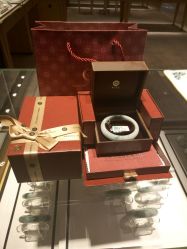 -北京七彩云南翡翠珠宝旗舰店(月坛店)