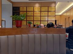 -梅利汴京烤鸭•开封豫菜地标店(东大街店)