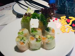鲜虾米纸卷-美奈小馆·越南料理(中航城君尚购物中心店)