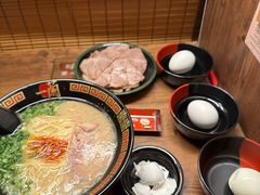 -一兰拉面(新宿中央东口店)