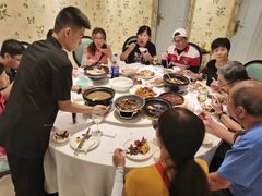 -沪华海鲜大酒楼(南汇店)