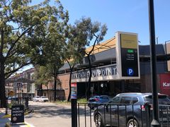 -伯肯黑德角名品折扣购物中心