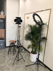 -V8潮牌·接发烫染连锁